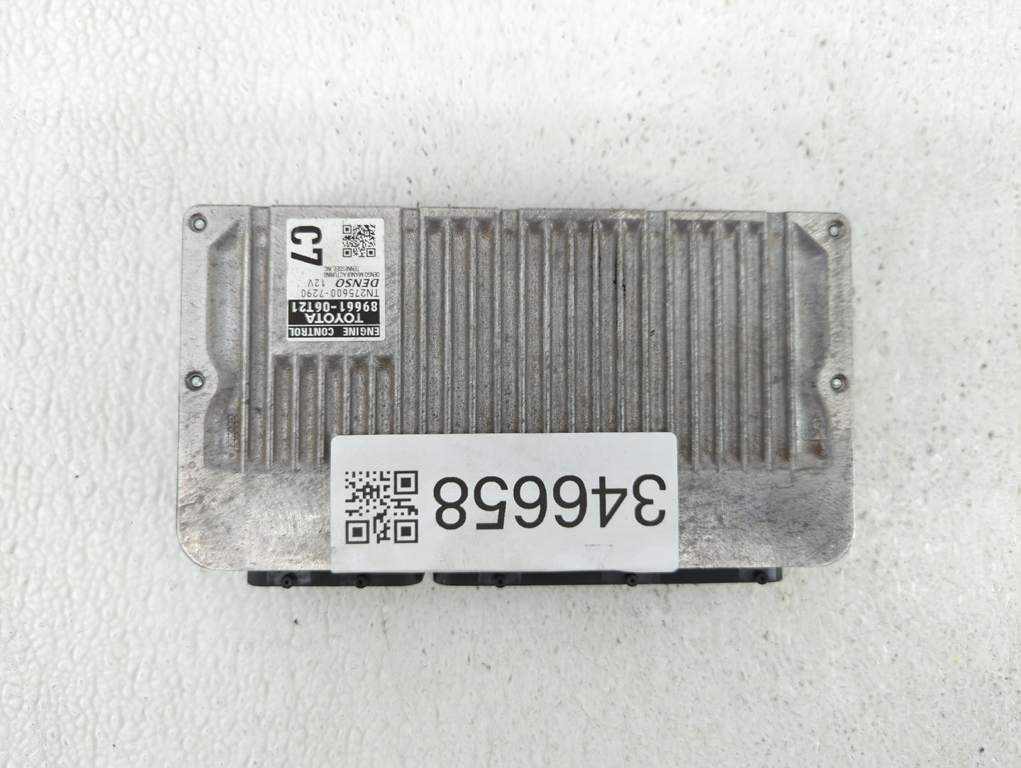 2016-2017 Toyota Camry PCM Engine Control Computer ECU ECM PCU OEM P/N:89661-06T21 89661-06T22 Fits Fits 2016 2017 OEM Used 