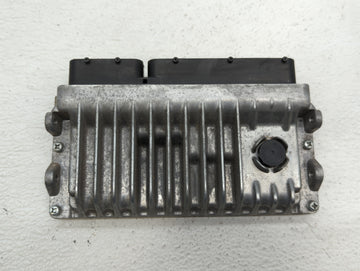 2016-2017 Toyota Camry PCM Engine Control Computer ECU ECM PCU OEM P/N:89661-06T21 89661-06T22 Fits Fits 2016 2017 OEM Used 
