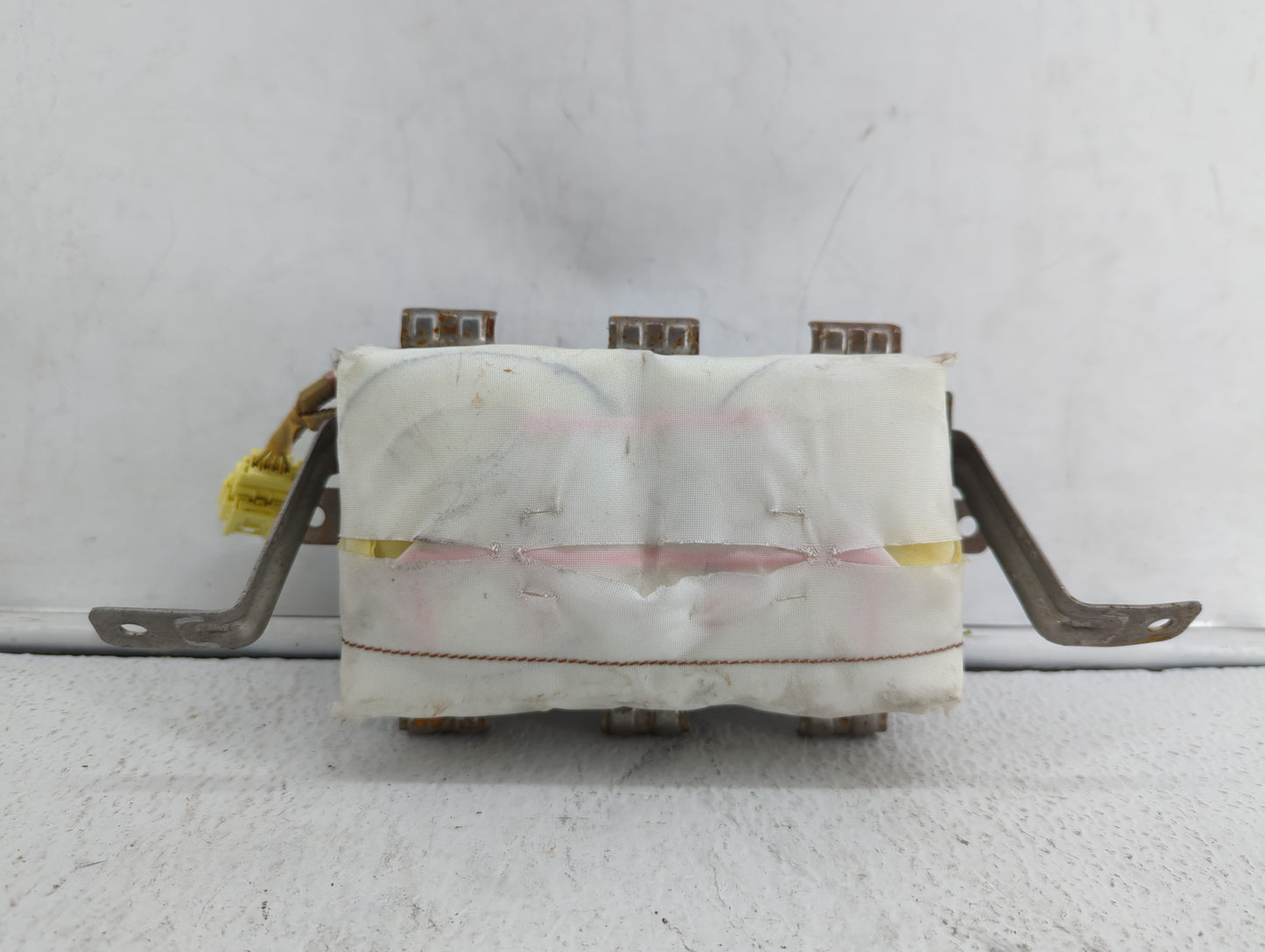 2015-2017 Toyota Camry Air Bag Passenger Right Dashboard Oem - Oemusedautoparts1.com