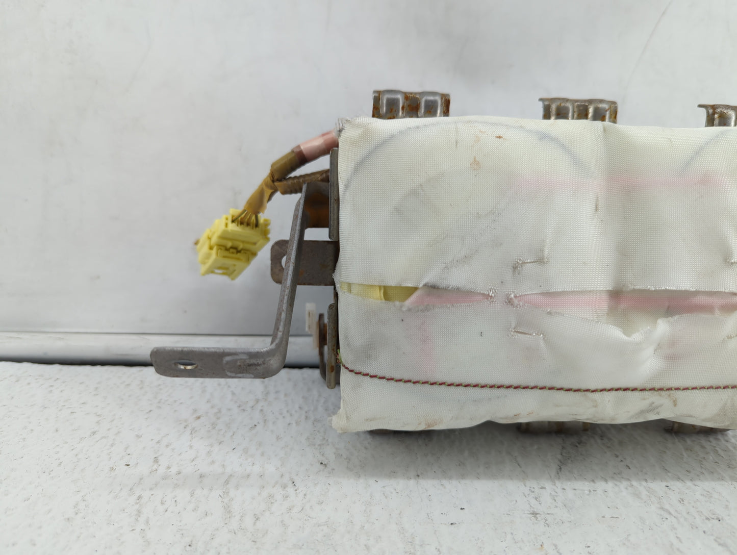 2015-2017 Toyota Camry Air Bag Passenger Right Dashboard Oem - Oemusedautoparts1.com
