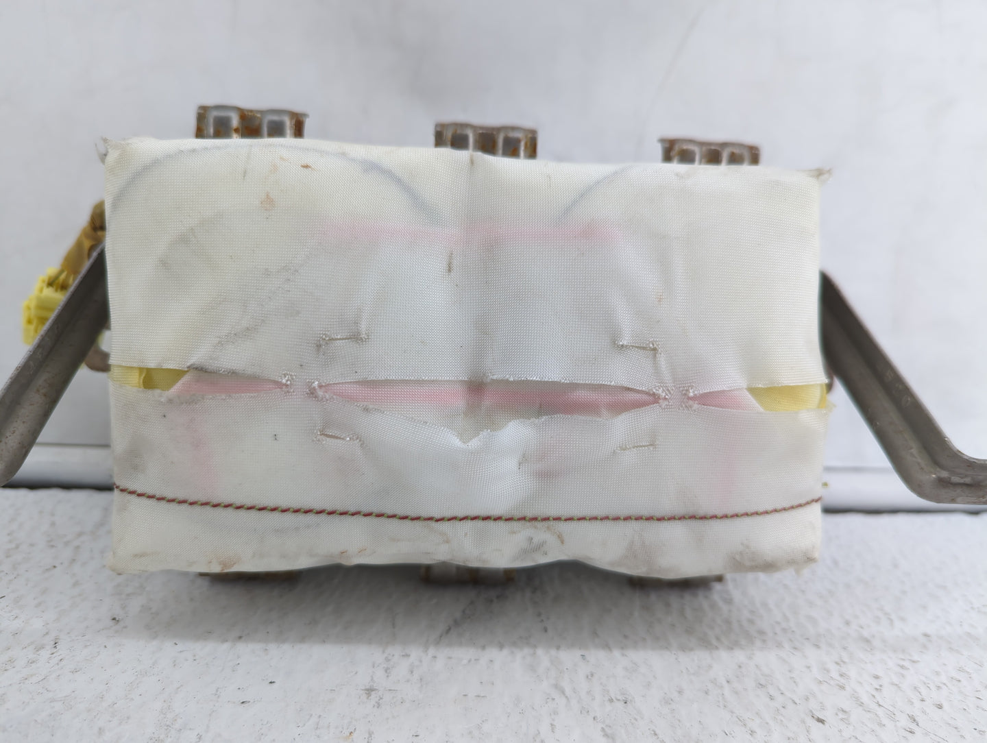 2015-2017 Toyota Camry Air Bag Passenger Right Dashboard Oem - Oemusedautoparts1.com