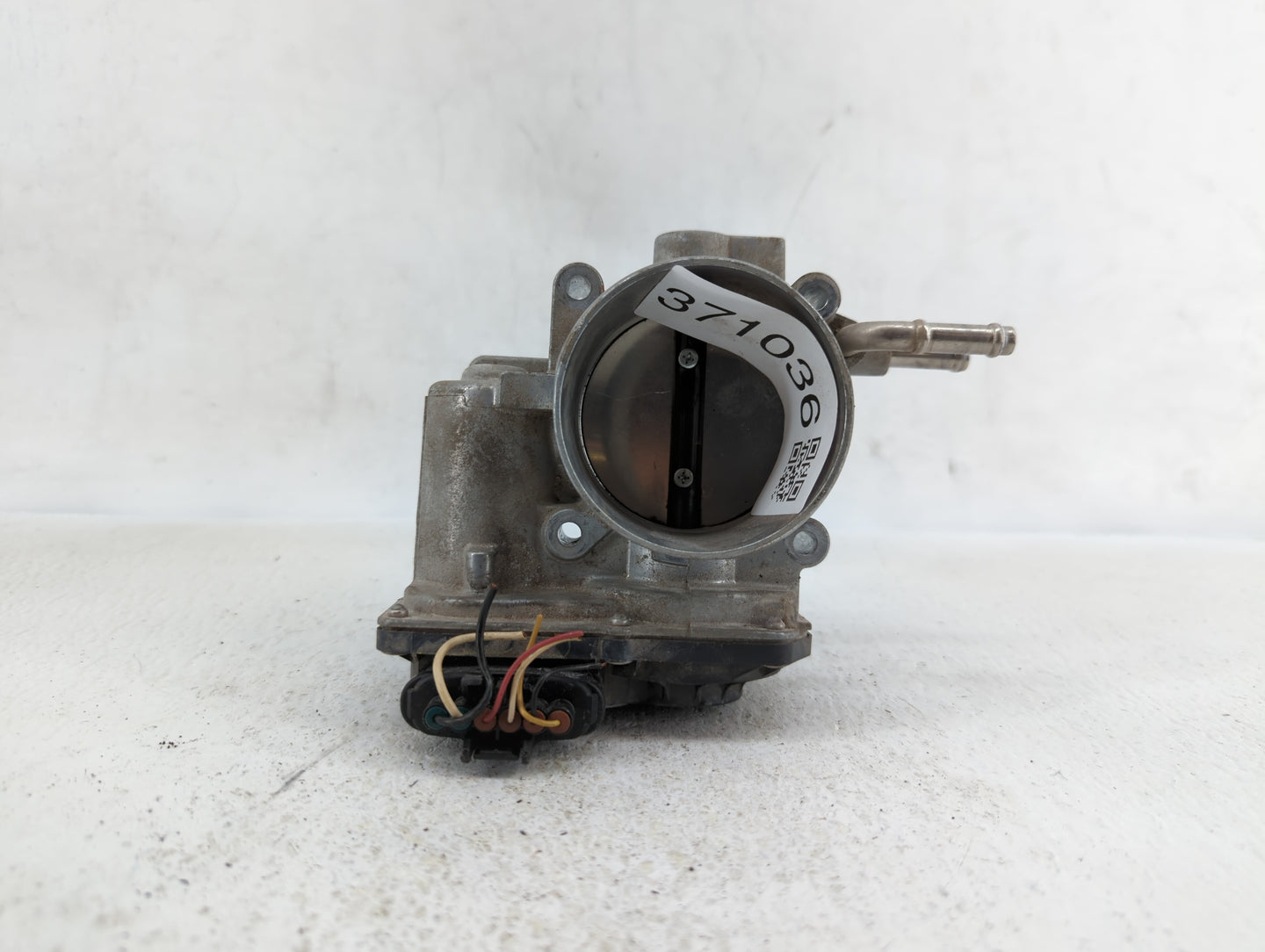 2010-2017 Toyota Camry Throttle Body P/N:22030-36010 22030-0V010 Fits Fits 2009 2010 2011 2012 2013 2014 2015 2016 2017 2018