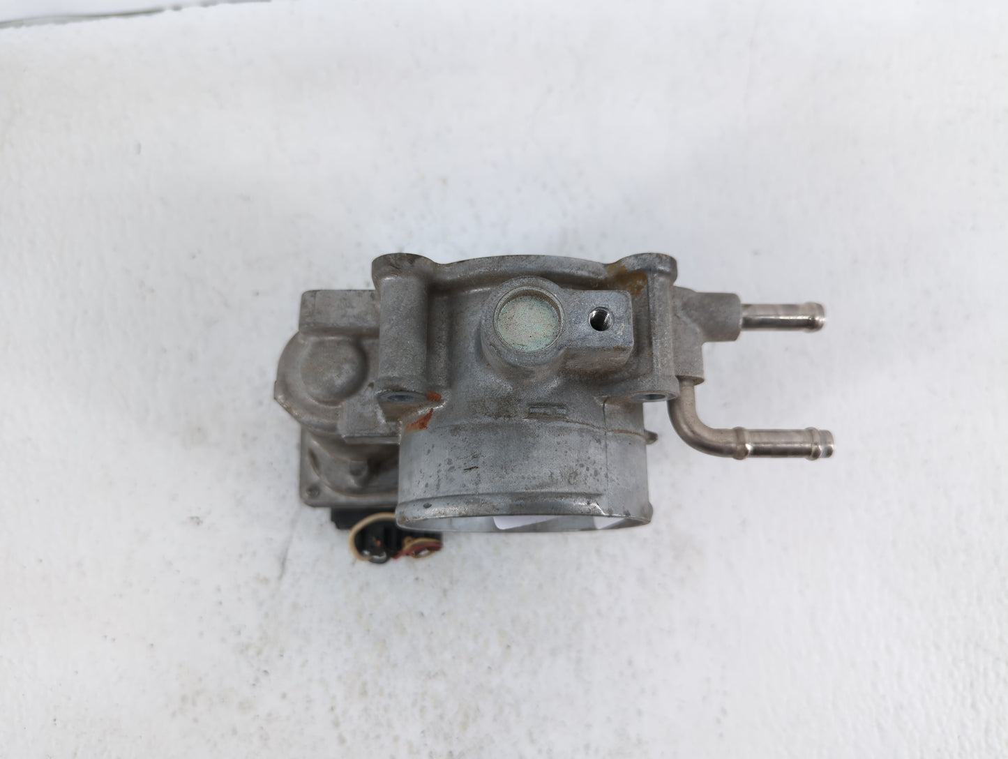 2010-2017 Toyota Camry Throttle Body P/N:22030-36010 22030-0V010 Fits Fits 2009 2010 2011 2012 2013 2014 2015 2016 2017 2018