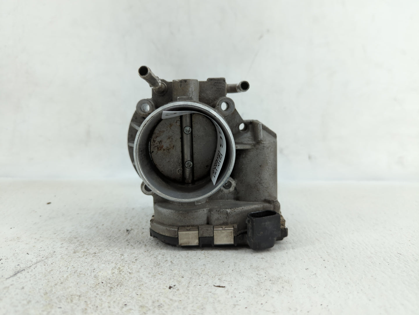 2010-2017 Toyota Camry Throttle Body P/N:35100-25200 22030-36010 Fits Fits 2009 2010 2011 2012 2013 2014 2015 2016 2017 2018