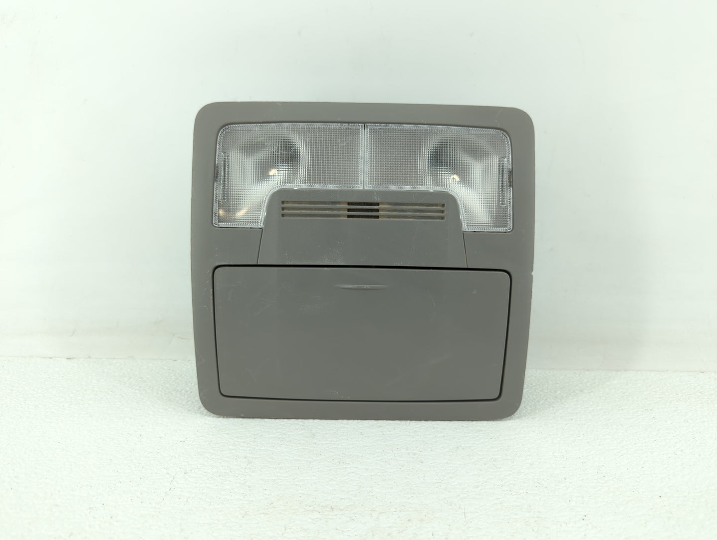 2017 Toyota Camry Overhead Roof Console - Oemusedautoparts1.com