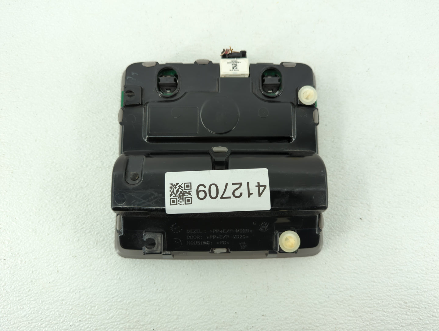 2017 Toyota Camry Overhead Roof Console - Oemusedautoparts1.com