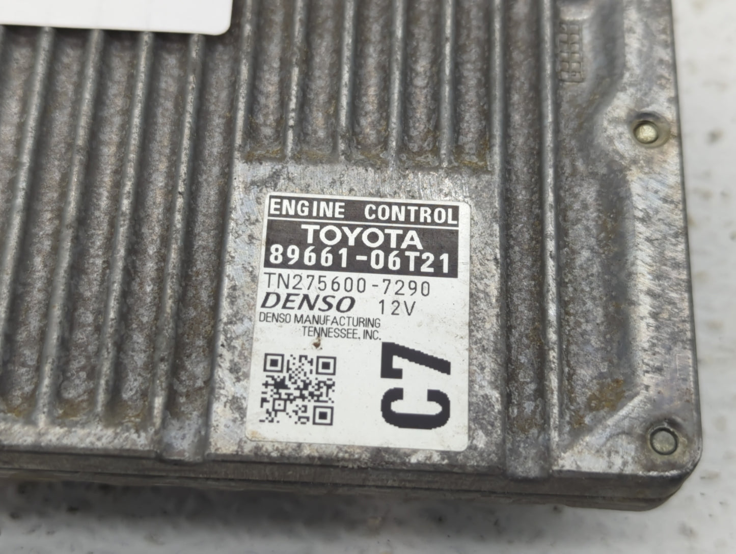 2016-2017 Toyota Camry PCM Engine Control Computer ECU ECM PCU OEM P/N:89661-06T21 89661-06T22 Fits Fits 2016 2017 OEM Used 