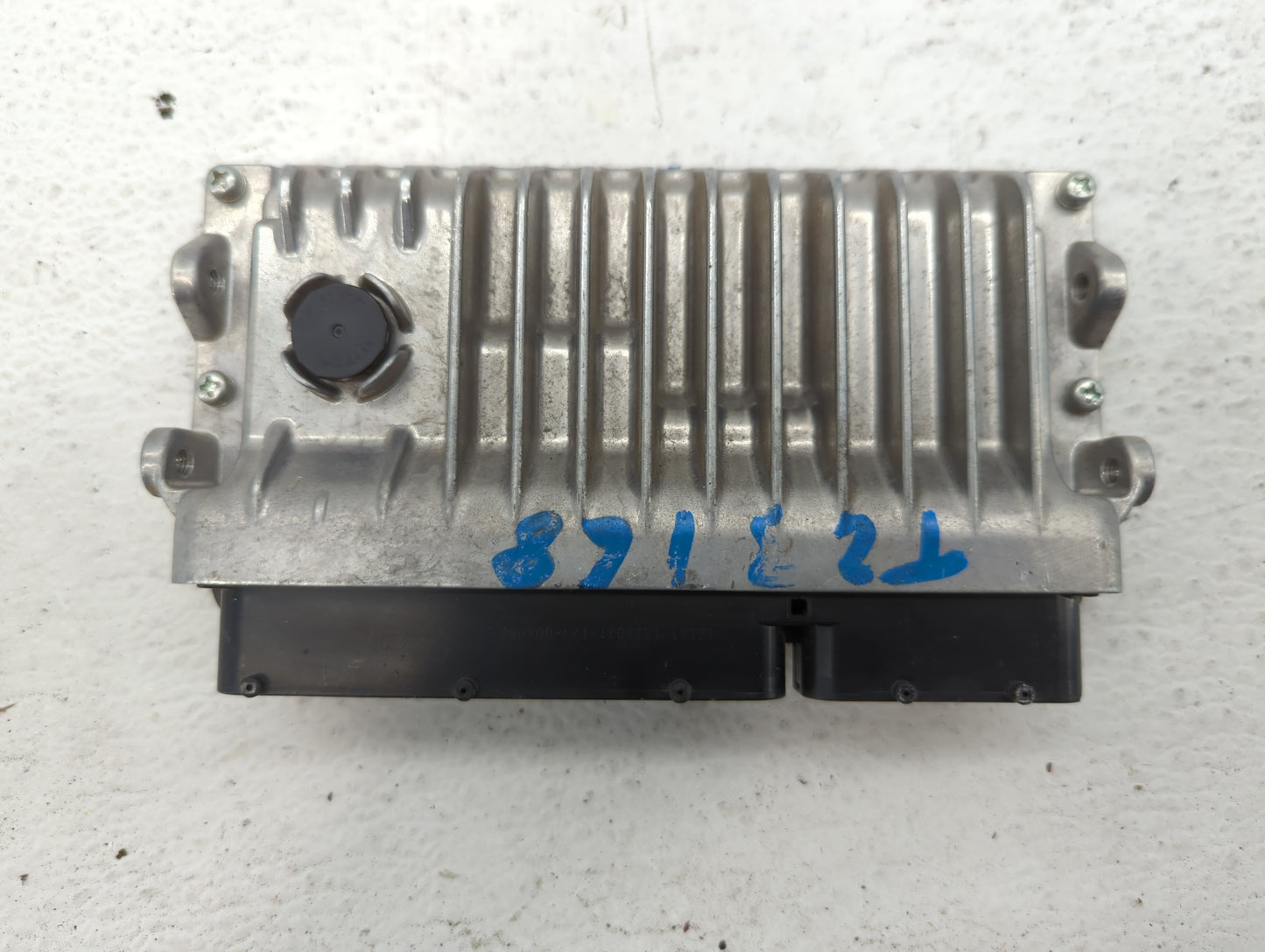 2016-2017 Toyota Camry PCM Engine Control Computer ECU ECM PCU OEM P/N:89661-06N12 275600-7280, 89661-06N11 Fits Fits 2016 2