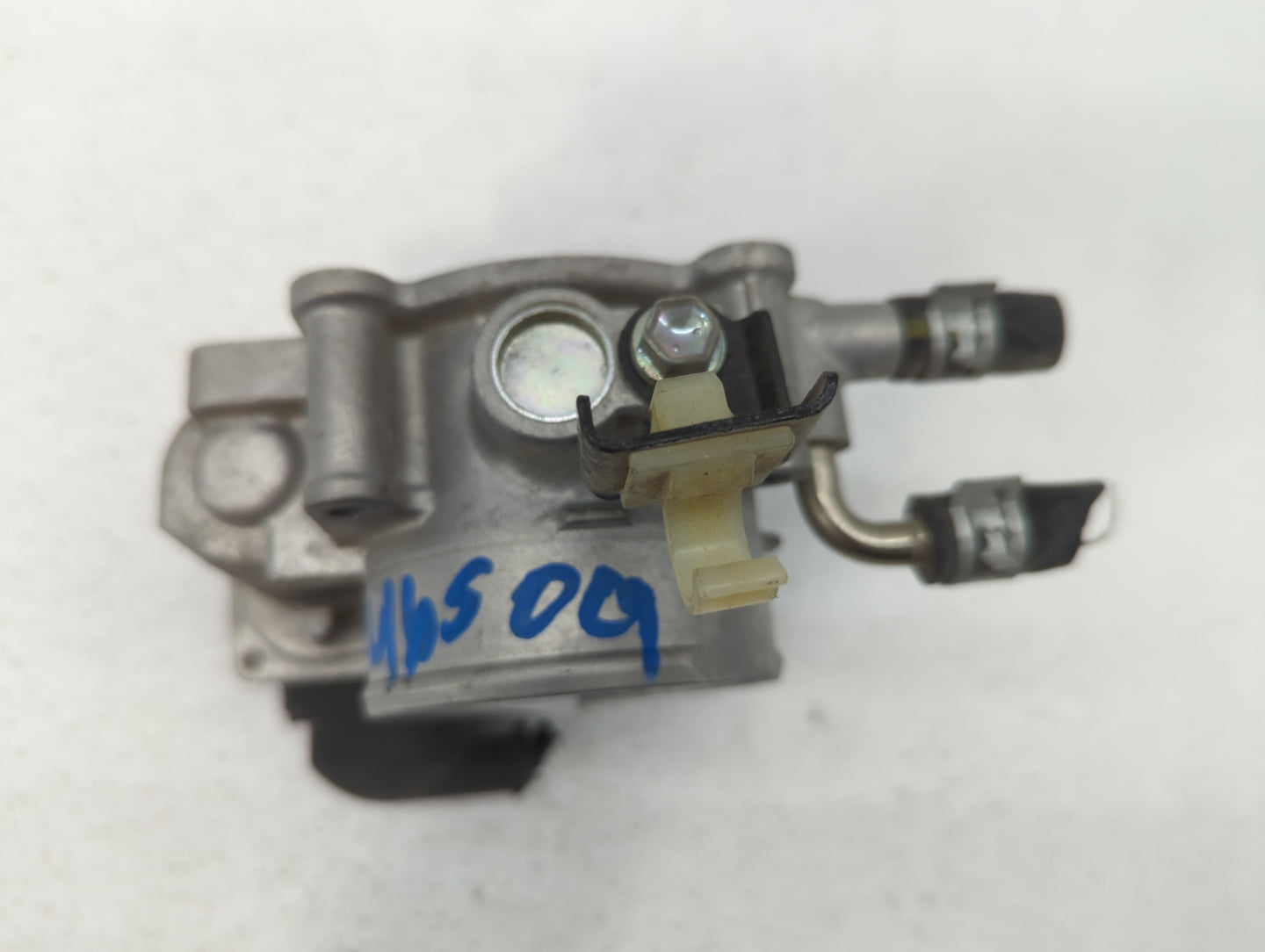 2010-2017 Toyota Camry Throttle Body P/N:22030-0V010 Fits Fits 2009 2010 2011 2012 2013 2014 2015 2016 2017 2018 2019 OEM Us