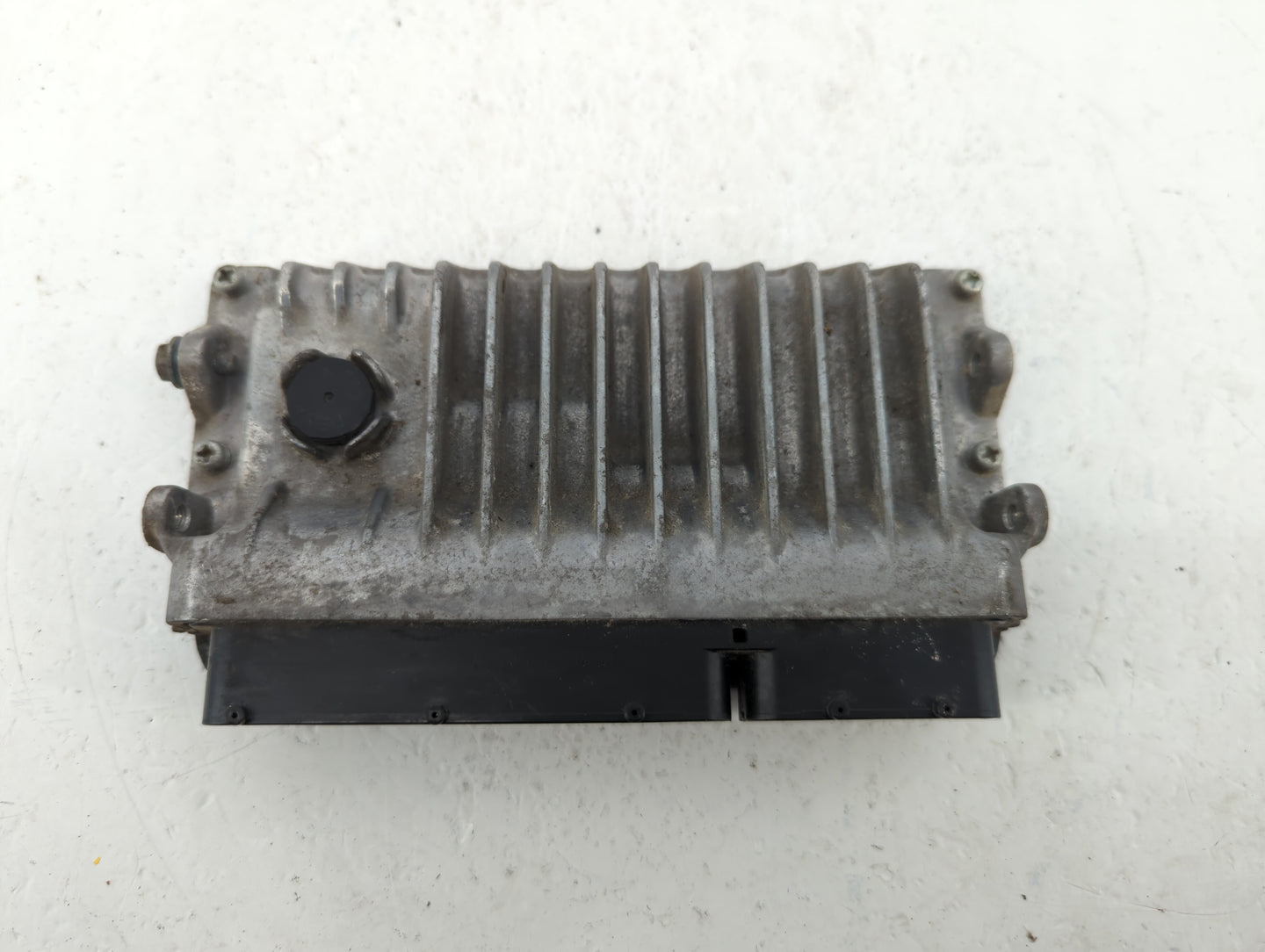 2016-2017 Toyota Camry PCM Engine Control Computer ECU ECM PCU OEM P/N:89661-06N11 Fits Fits 2016 2017 OEM Used Auto Parts -