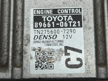 2016-2017 Toyota Camry PCM Engine Control Computer ECU ECM PCU OEM P/N:89661-06T21 89661-06T22 Fits Fits 2016 2017 OEM Used Auto Parts