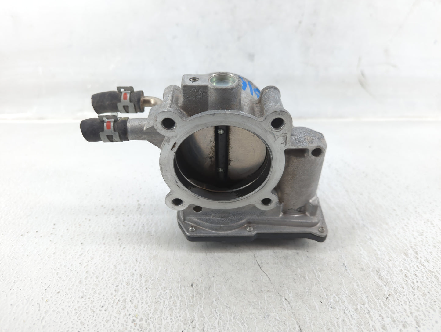 2010-2017 Toyota Camry Throttle Body P/N:22030-0V010 Fits Fits 2009 2010 2011 2012 2013 2014 2015 2016 2017 2018 2019 OEM Us