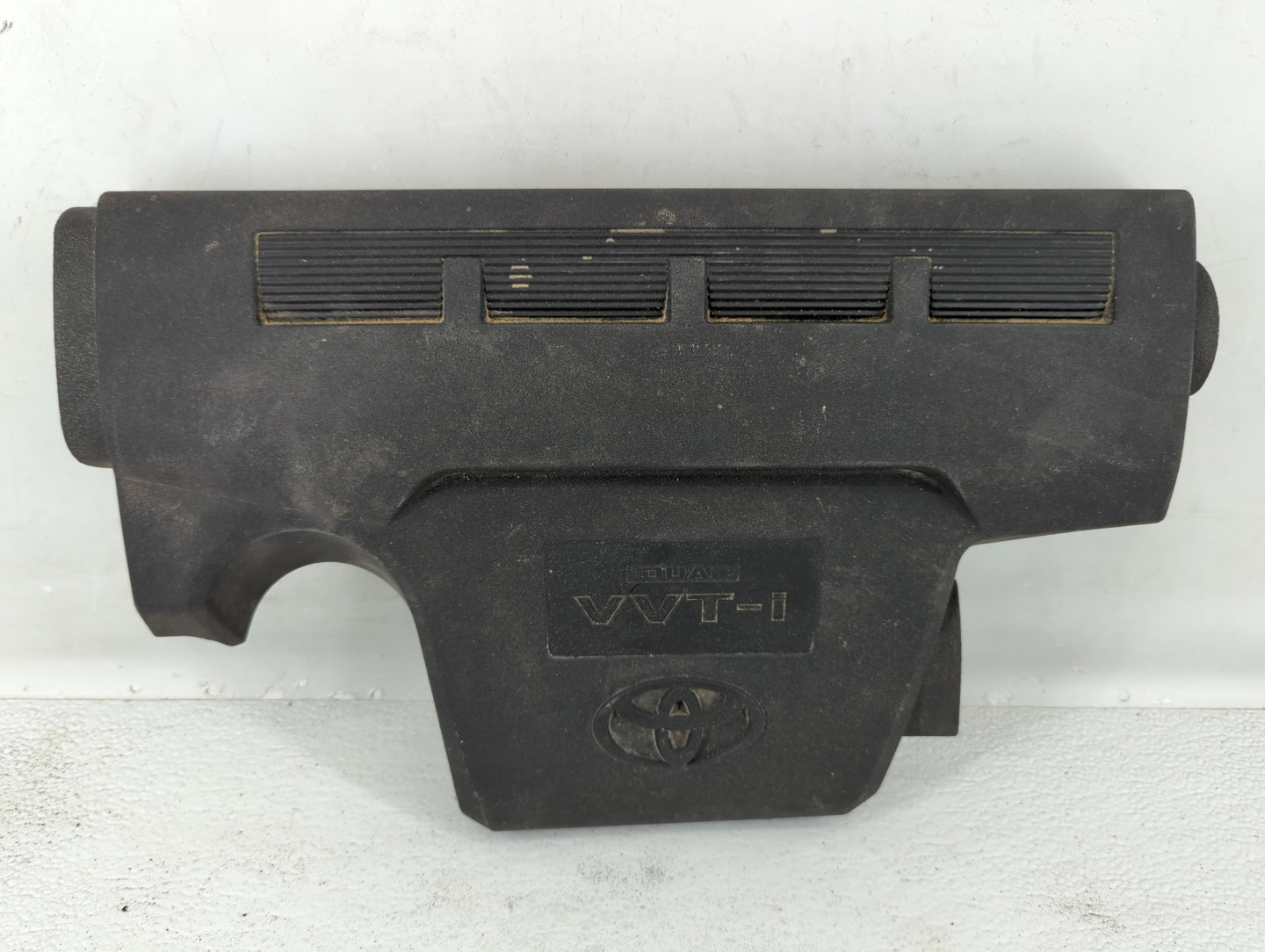 2017 Toyota Camry Engine Cover - Oemusedautoparts1.com