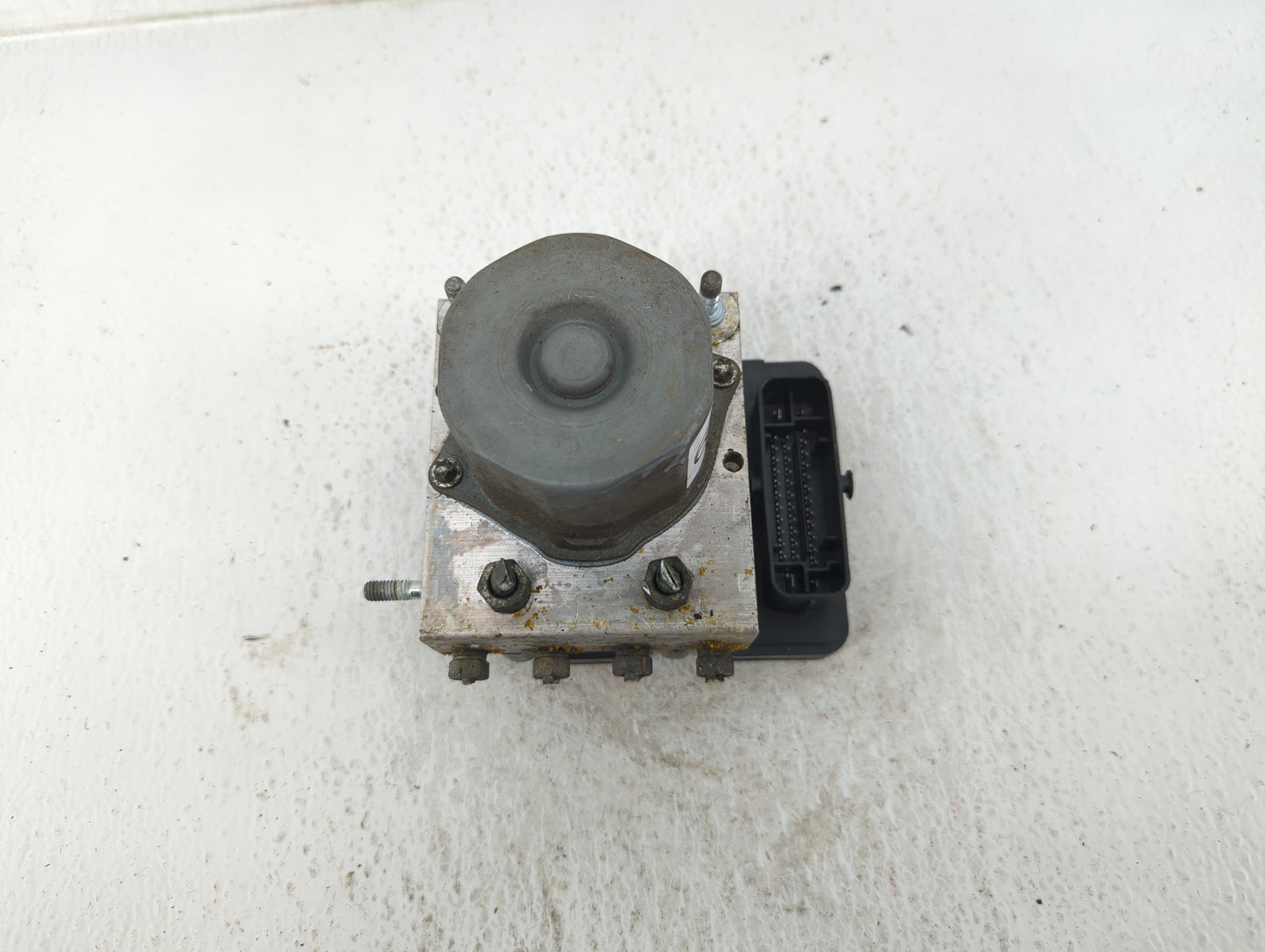 2015-2017 Toyota Camry ABS Pump Control Module Replacement P/N:44540-06180 Fits Fits 2015 2016 2017 OEM Used Auto Parts - Oe
