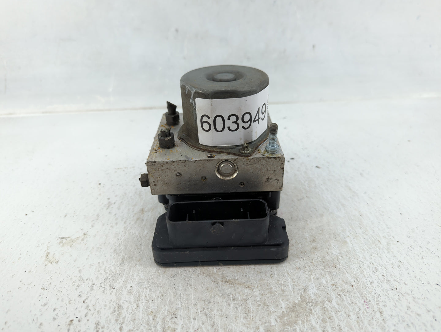 2015-2017 Toyota Camry ABS Pump Control Module Replacement P/N:44540-06180 Fits Fits 2015 2016 2017 OEM Used Auto Parts - Oe