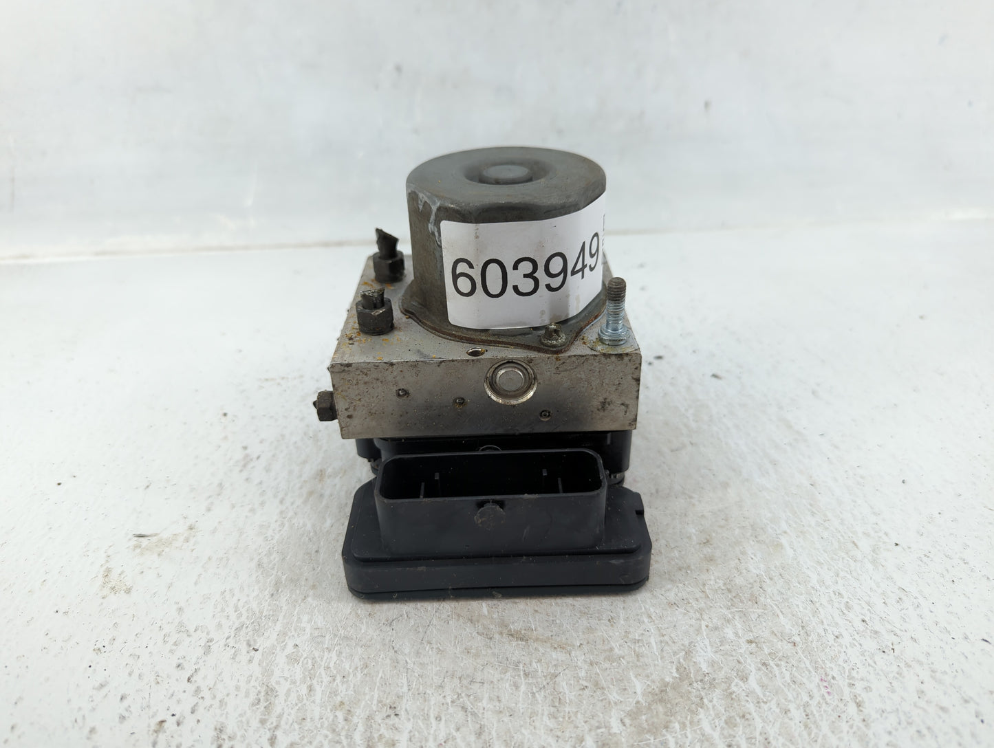 2015-2017 Toyota Camry ABS Pump Control Module Replacement P/N:44540-06180 Fits Fits 2015 2016 2017 OEM Used Auto Parts - Oe