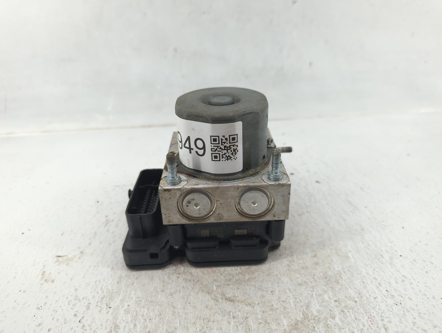 2015-2017 Toyota Camry ABS Pump Control Module Replacement P/N:44540-06180 Fits Fits 2015 2016 2017 OEM Used Auto Parts - Oe