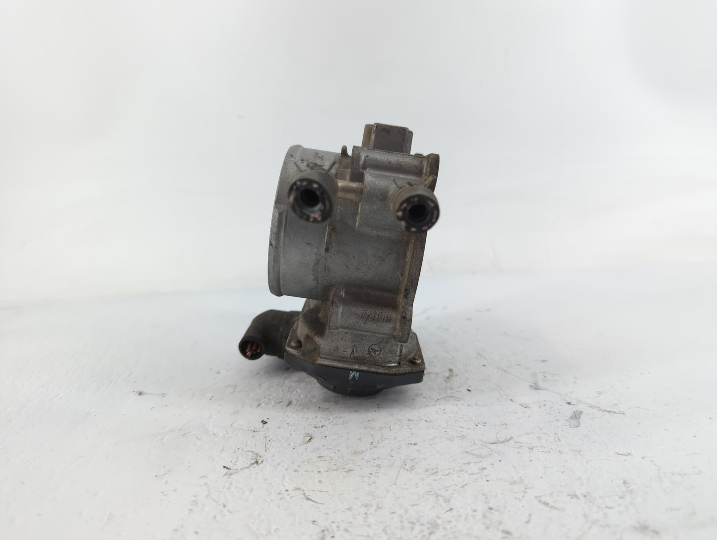 2012-2017 Toyota Camry Throttle Body P/N:22030-0V010 Fits Fits 2012 2013 2014 2015 2016 2017 2018 2019 2020 2021 OEM Used Au