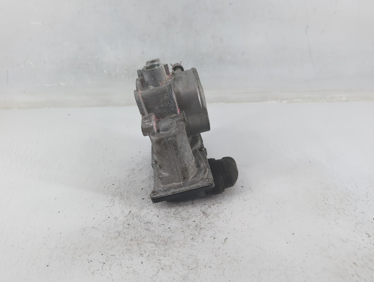 2010-2017 Toyota Camry Throttle Body P/N:22030-0V010 Fits Fits 2009 2010 2011 2012 2013 2014 2015 2016 2017 2018 2019 OEM Us