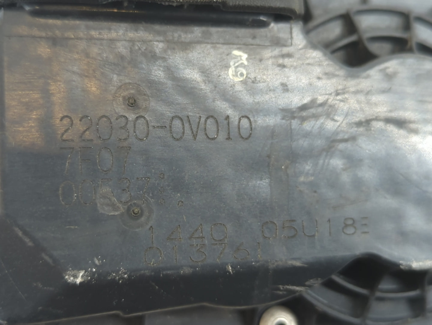 2010-2017 Toyota Camry Throttle Body P/N:22030-0V010 Fits Fits 2009 2010 2011 2012 2013 2014 2015 2016 2017 2018 2019 OEM Us