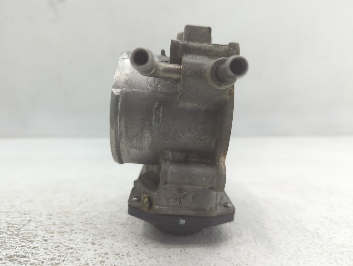 2010-2017 Toyota Camry Throttle Body P/N:22030-0V010 Fits Fits 2009 2010 2011 2012 2013 2014 2015 2016 2017 2018 2019 OEM Us