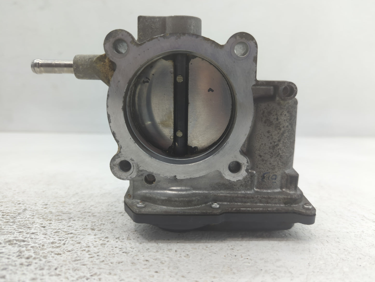 2010-2017 Toyota Camry Throttle Body P/N:22030-0V010 Fits Fits 2009 2010 2011 2012 2013 2014 2015 2016 2017 2018 2019 OEM Us