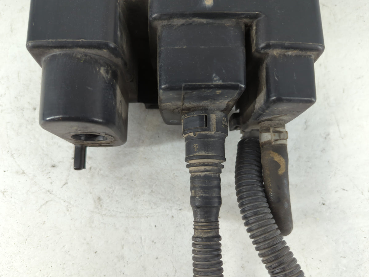 2017 Toyota Camry Fuel Vapor Charcoal Canister 719653 - Oemusedautoparts1.com