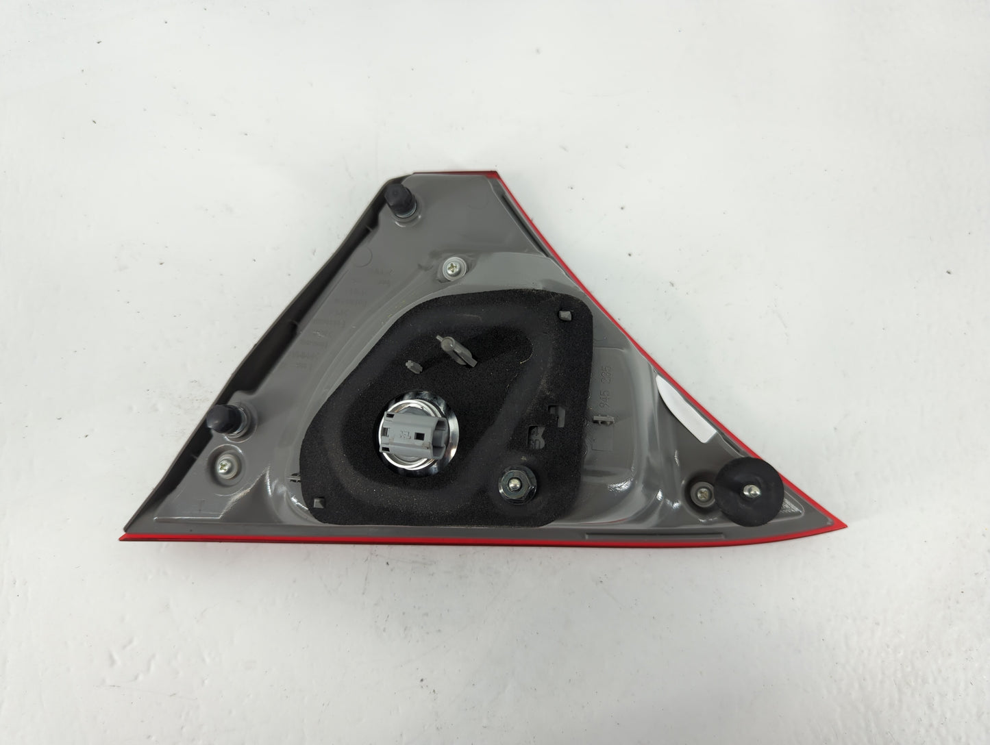 2015-2017 Toyota Camry Tail Light Assembly Driver Left OEM P/N:945 235 Fits Fits 2015 2016 2017 OEM Used Auto Parts - Oemuse