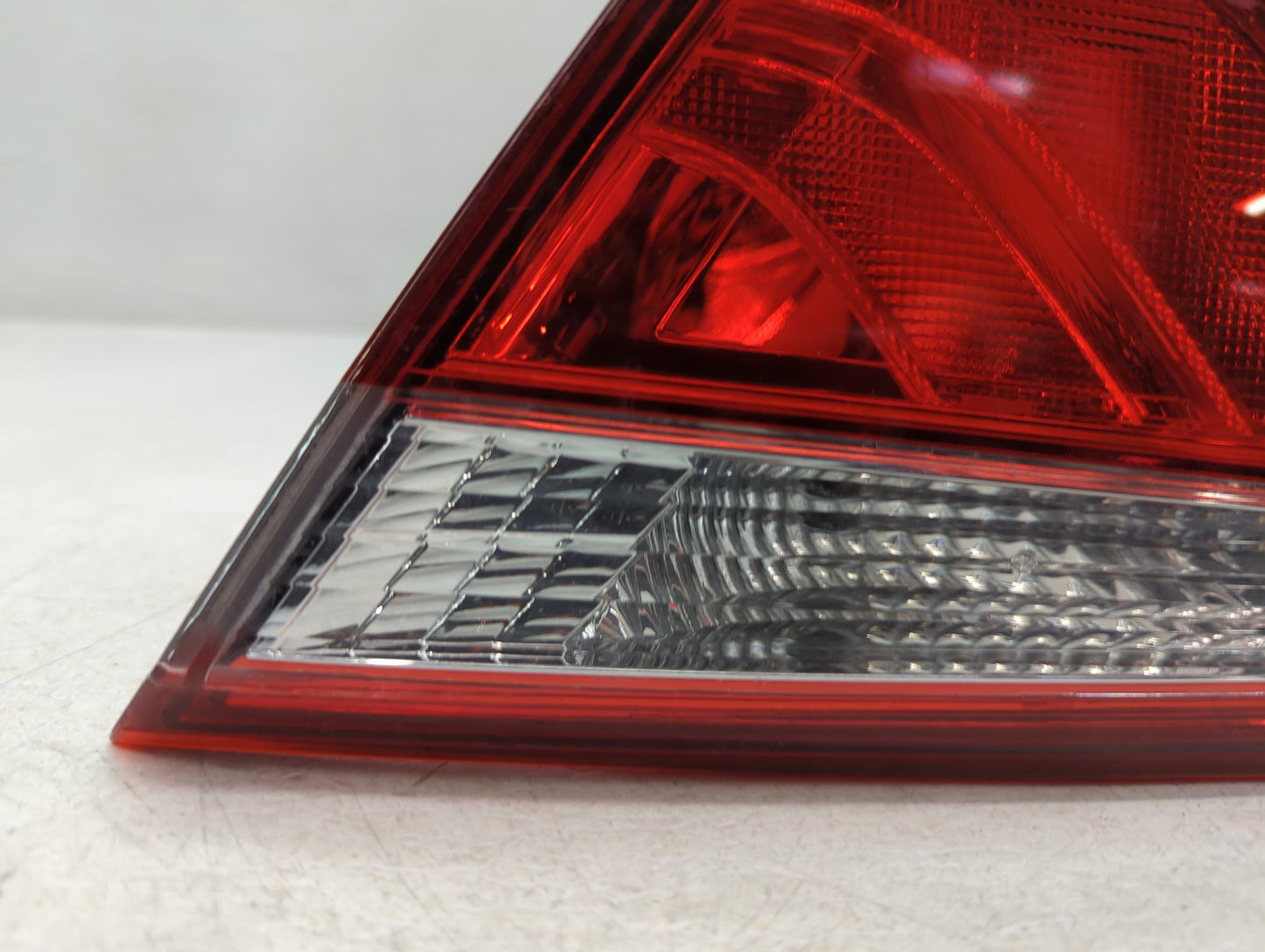 2015-2017 Toyota Camry Tail Light Assembly Passenger Right OEM P/N:945 235 Fits Fits 2015 2016 2017 OEM Used Auto Parts - Oe