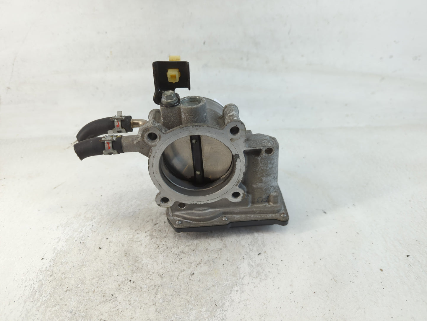2010-2017 Toyota Camry Throttle Body P/N:22030-0V010 Fits Fits 2009 2010 2011 2012 2013 2014 2015 2016 2017 2018 2019 OEM Us