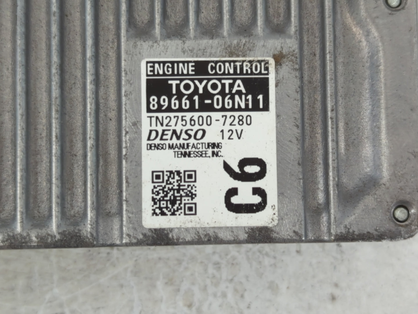 2016-2017 Toyota Camry PCM Engine Control Computer ECU ECM PCU OEM P/N:TN275600-7280 89661-06N11 Fits Fits 2016 2017 OEM Use