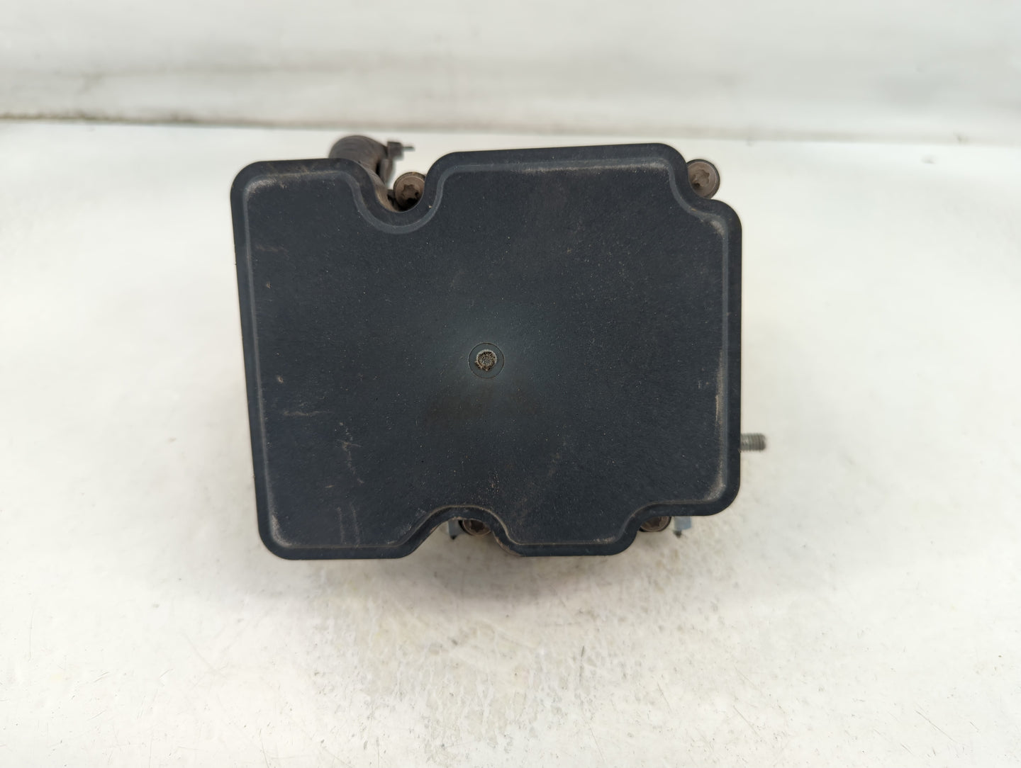 2015-2017 Toyota Camry ABS Pump Control Module Replacement P/N:44540-06180 Fits Fits 2015 2016 2017 OEM Used Auto Parts - Oe
