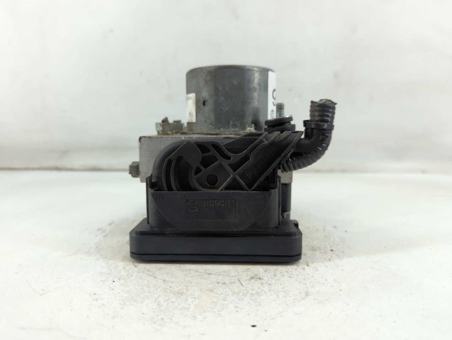 2015-2017 Toyota Camry ABS Pump Control Module Replacement P/N:44540-06180 Fits Fits 2015 2016 2017 OEM Used Auto Parts - Oe