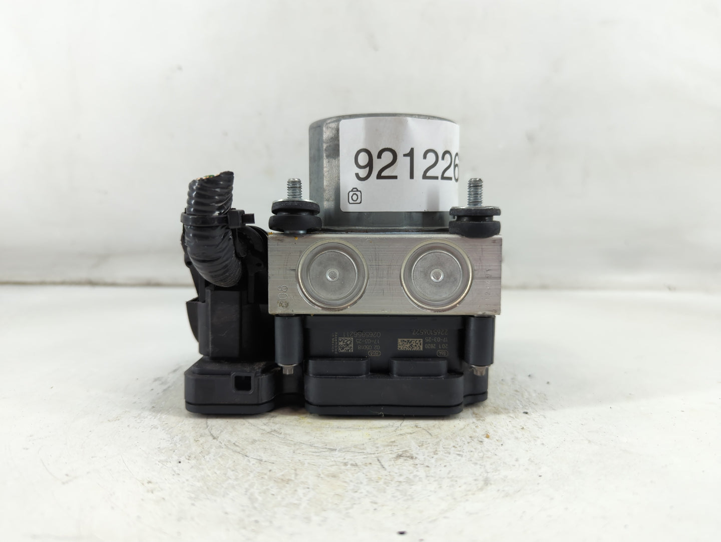 2015-2017 Toyota Camry ABS Pump Control Module Replacement P/N:44540-06180 Fits Fits 2015 2016 2017 OEM Used Auto Parts - Oe