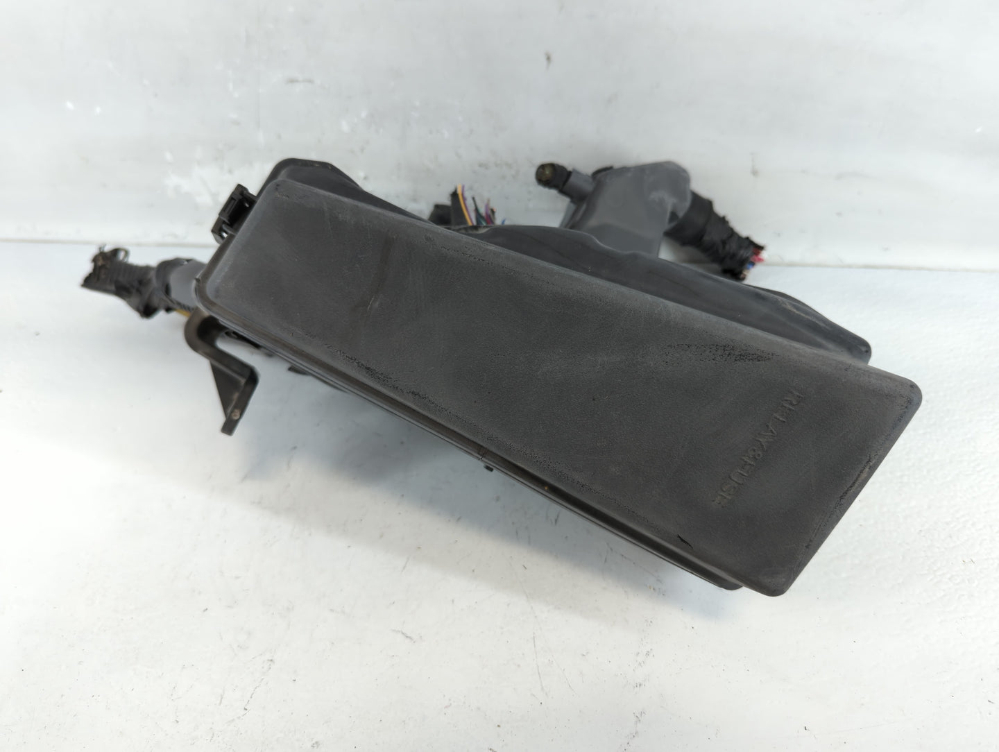 2012-2017 Toyota Camry Fusebox Fuse Box Panel Relay Module P/N:82720-33301 Fits Fits 2012 2013 2014 2015 2016 2017 OEM Used 