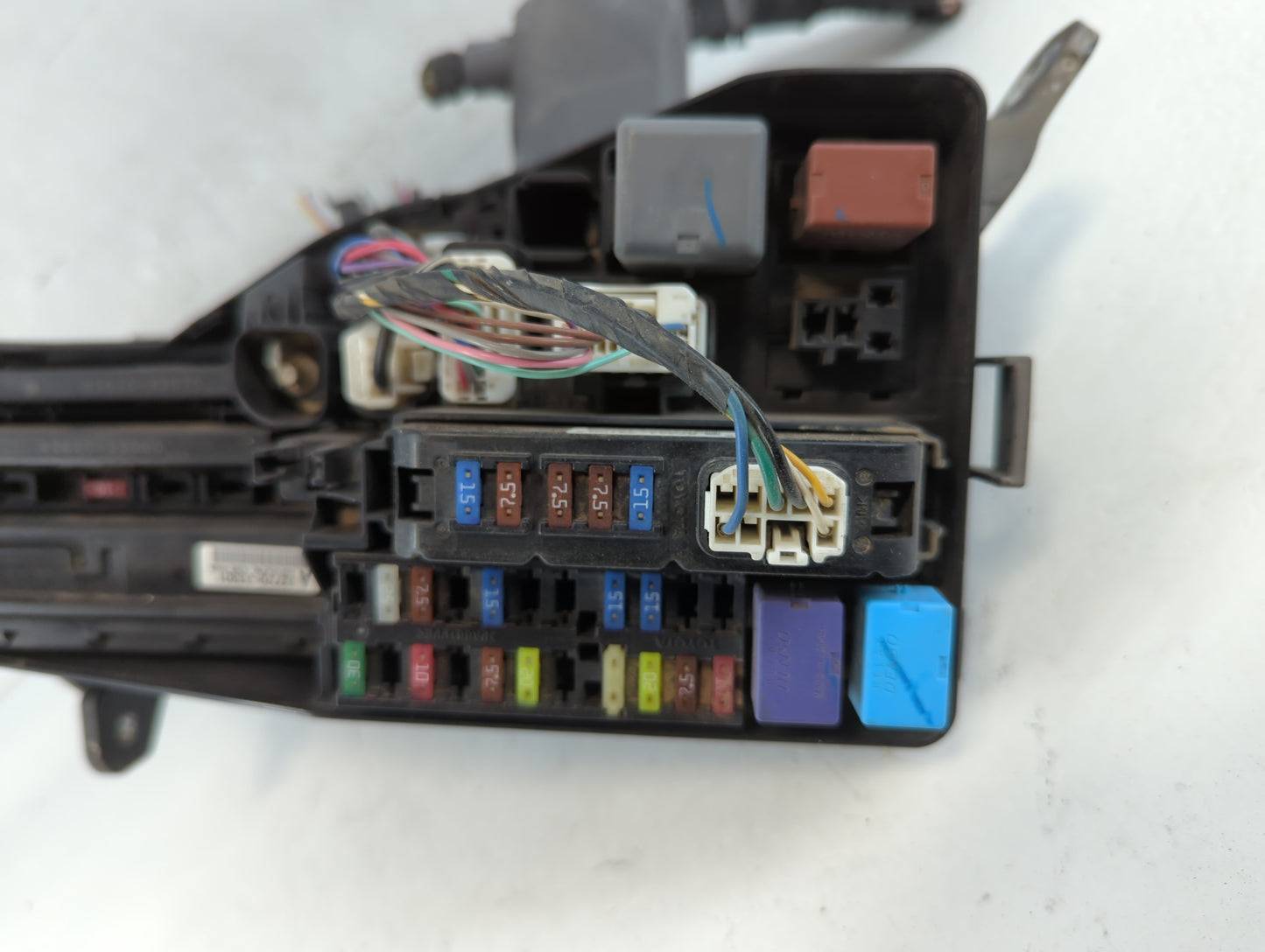 2012-2017 Toyota Camry Fusebox Fuse Box Panel Relay Module P/N:82720-33301 Fits Fits 2012 2013 2014 2015 2016 2017 OEM Used 