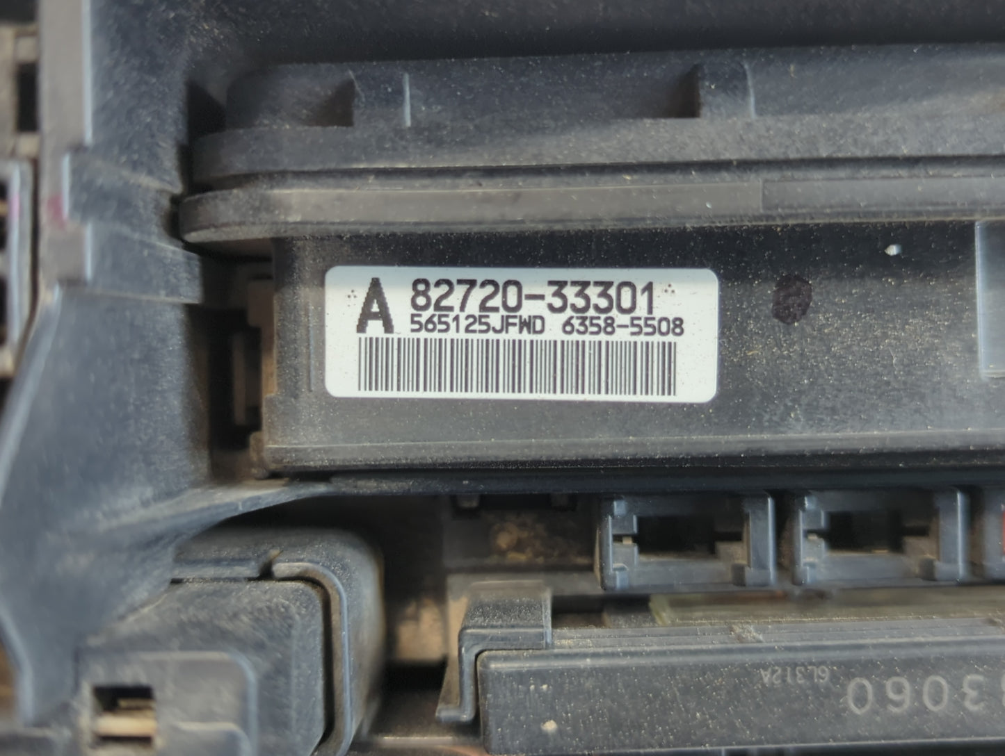 2012-2017 Toyota Camry Fusebox Fuse Box Panel Relay Module P/N:82720-33301 Fits Fits 2012 2013 2014 2015 2016 2017 OEM Used 