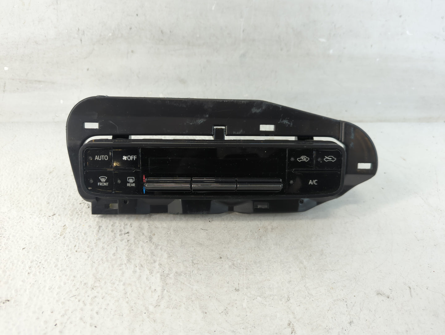 2017-2019 Toyota Corolla Climate Control Module Temperature AC/Heater Replacement P/N:75K114 Fits Fits 2017 2018 2019 OEM Us