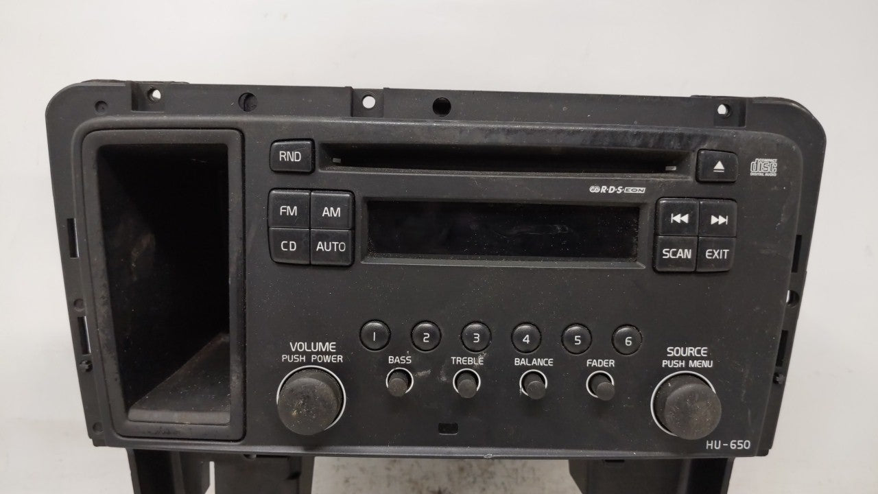 2017-2018 Toyota Corolla Am Fm Cd Player Radio Receiver - Oemusedautoparts1.com