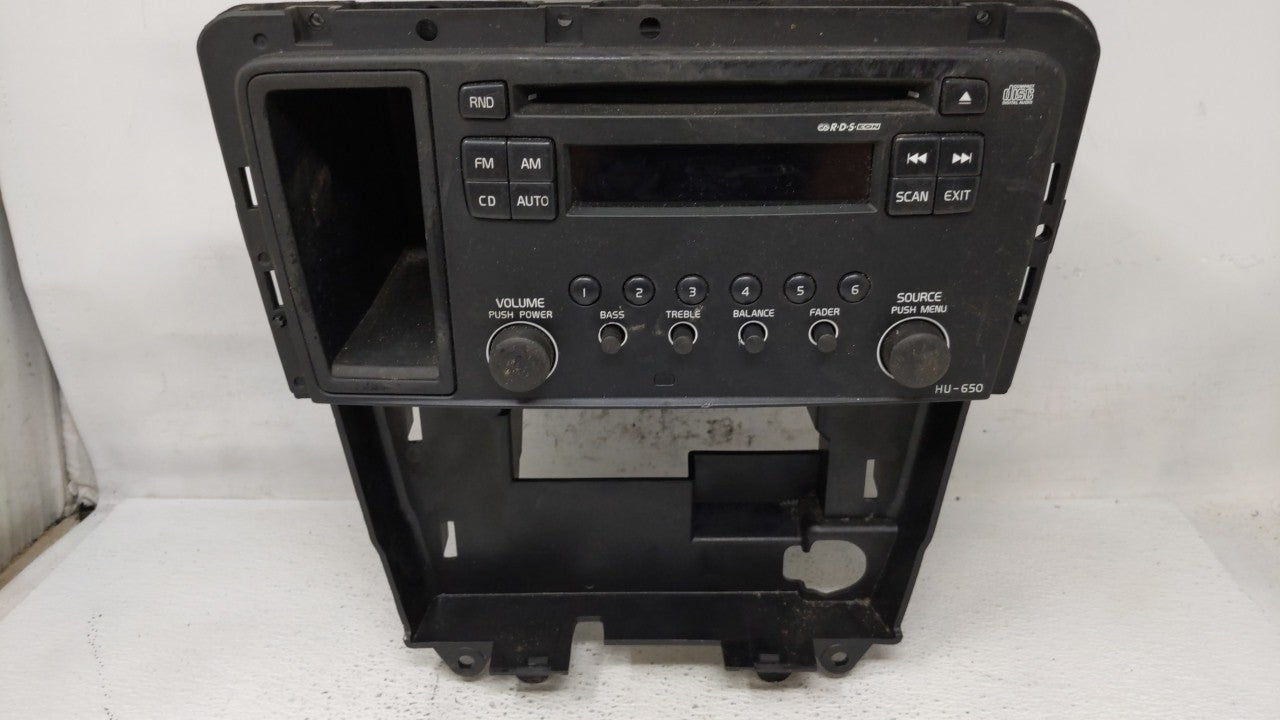 2017-2018 Toyota Corolla Am Fm Cd Player Radio Receiver - Oemusedautoparts1.com
