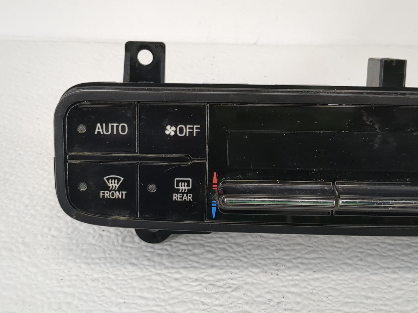 2017-2019 Toyota Corolla Climate Control Module Temperature AC/Heater Replacement P/N:75K114 Fits Fits 2017 2018 2019 OEM Us