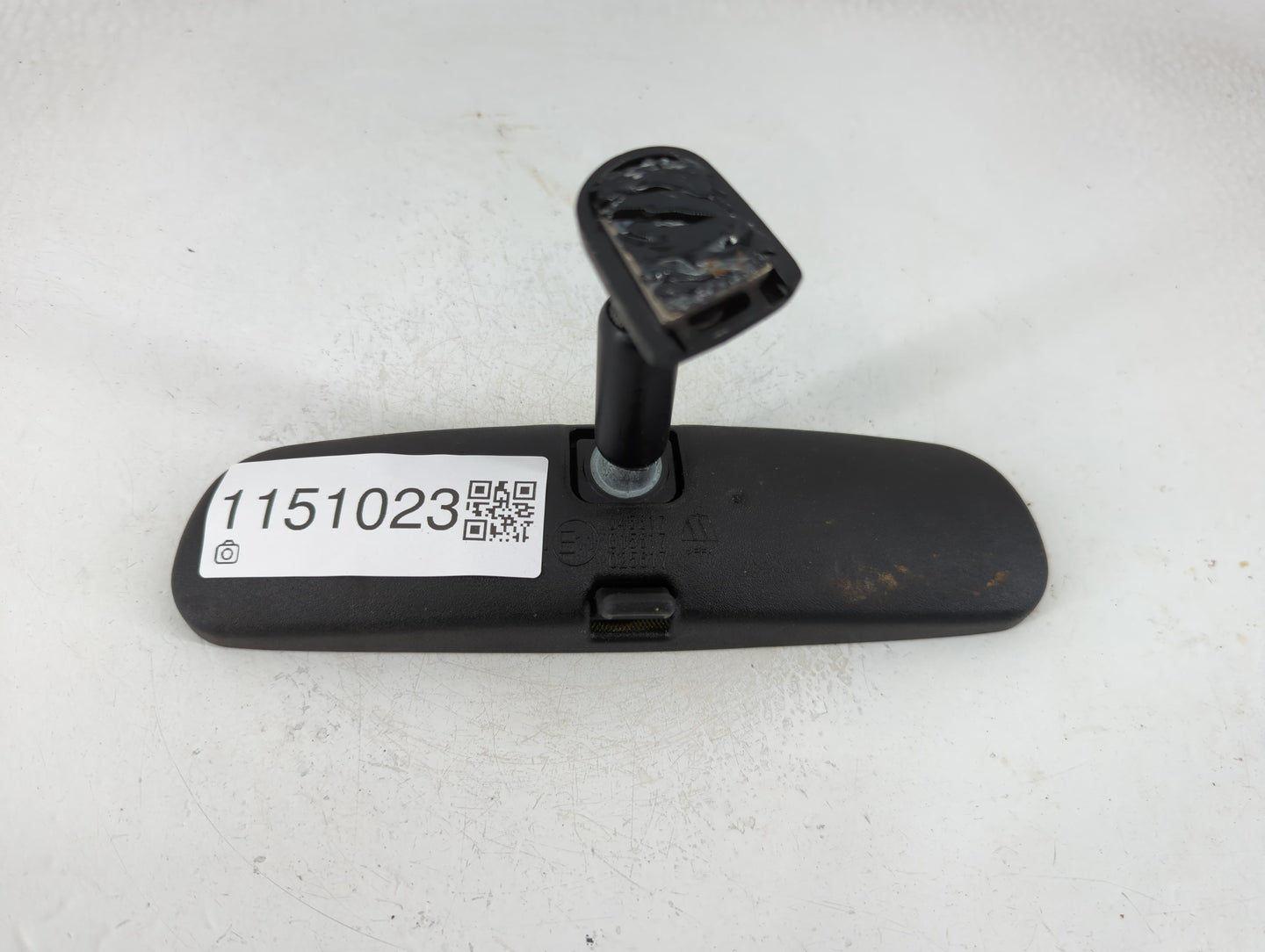 2017 Toyota Corolla Interior Rear View Mirror Replacement OEM P/N:E11015617 E11045617 Fits OEM Used Auto Parts - Oemusedauto