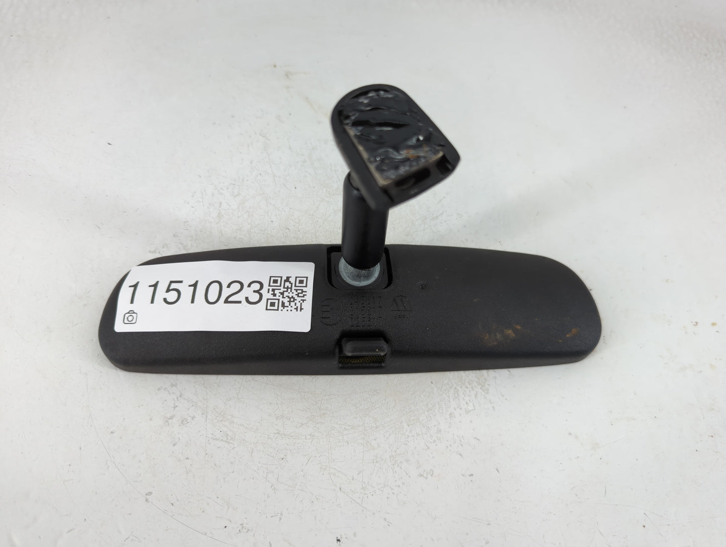 2017 Toyota Corolla Interior Rear View Mirror Replacement OEM P/N:E11015617 E11045617 Fits OEM Used Auto Parts - Oemusedauto