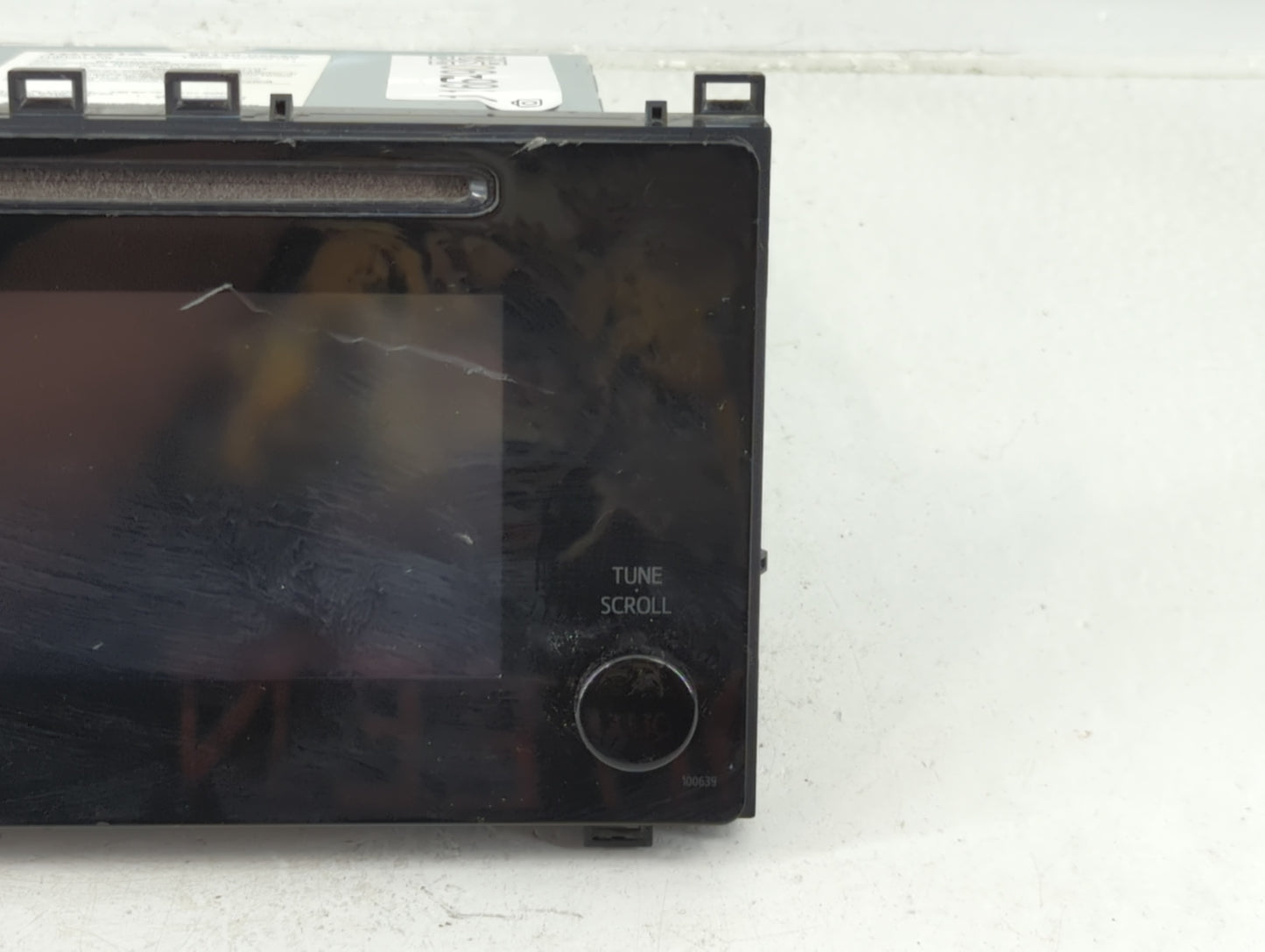 2017-2018 Toyota Corolla Radio AM FM Cd Player Receiver Replacement P/N:86140-02520 Fits Fits 2017 2018 OEM Used Auto Parts 