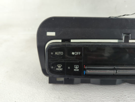 2017-2019 Toyota Corolla Climate Control Module Temperature AC/Heater Replacement P/N:55468-02060 Fits Fits 2017 2018 2019 OEM Used Auto Parts
