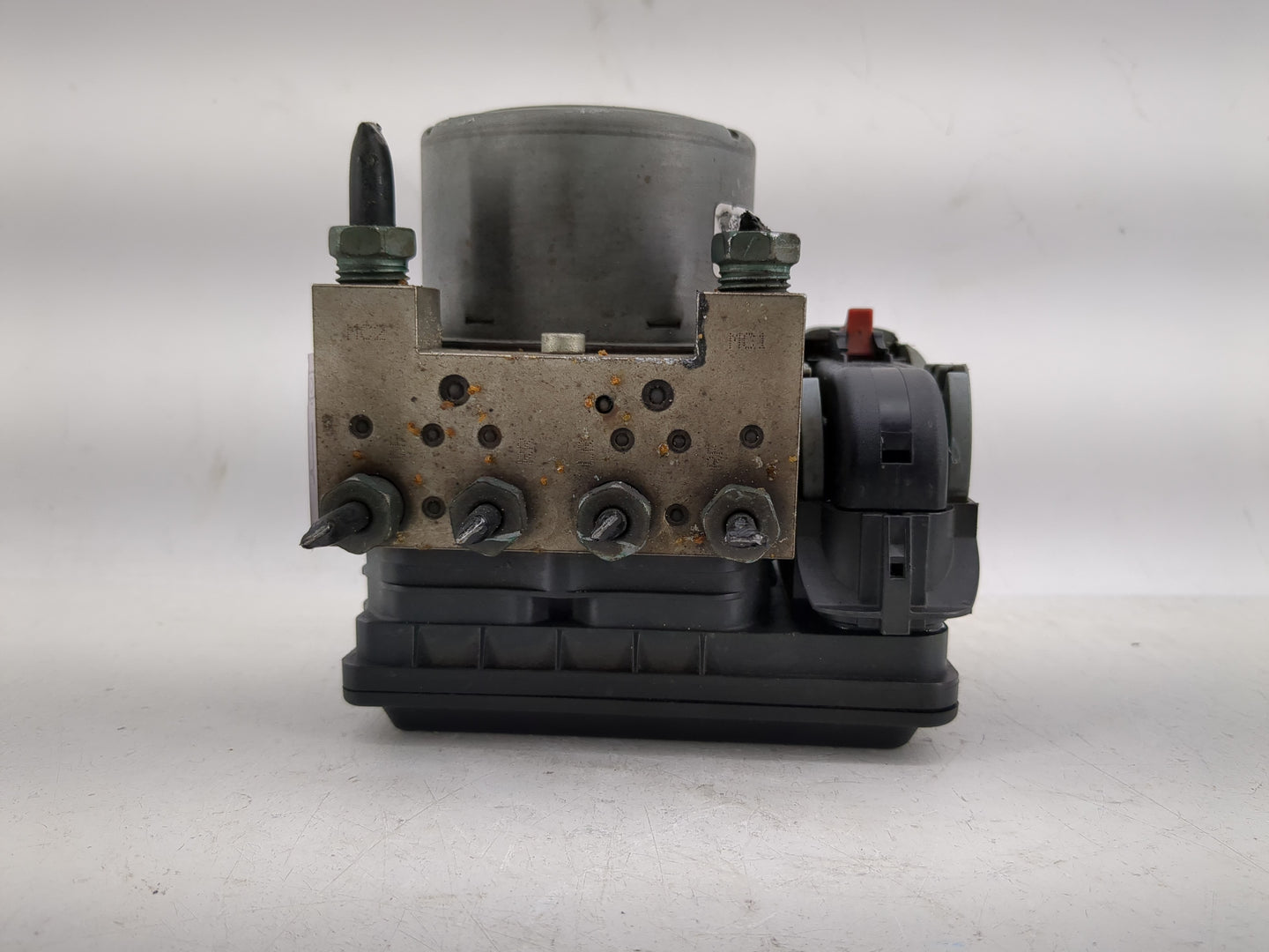 2017 Toyota Corolla ABS Pump Control Module Replacement P/N:44540-02551 Fits OEM Used Auto Parts - Oemusedautoparts1.com