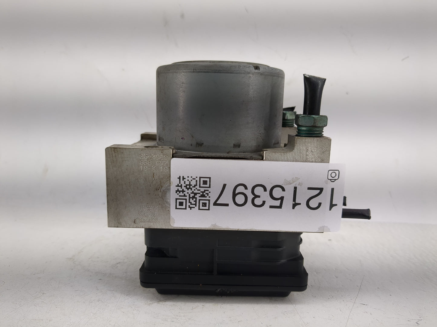 2017 Toyota Corolla ABS Pump Control Module Replacement P/N:44540-02551 Fits OEM Used Auto Parts - Oemusedautoparts1.com