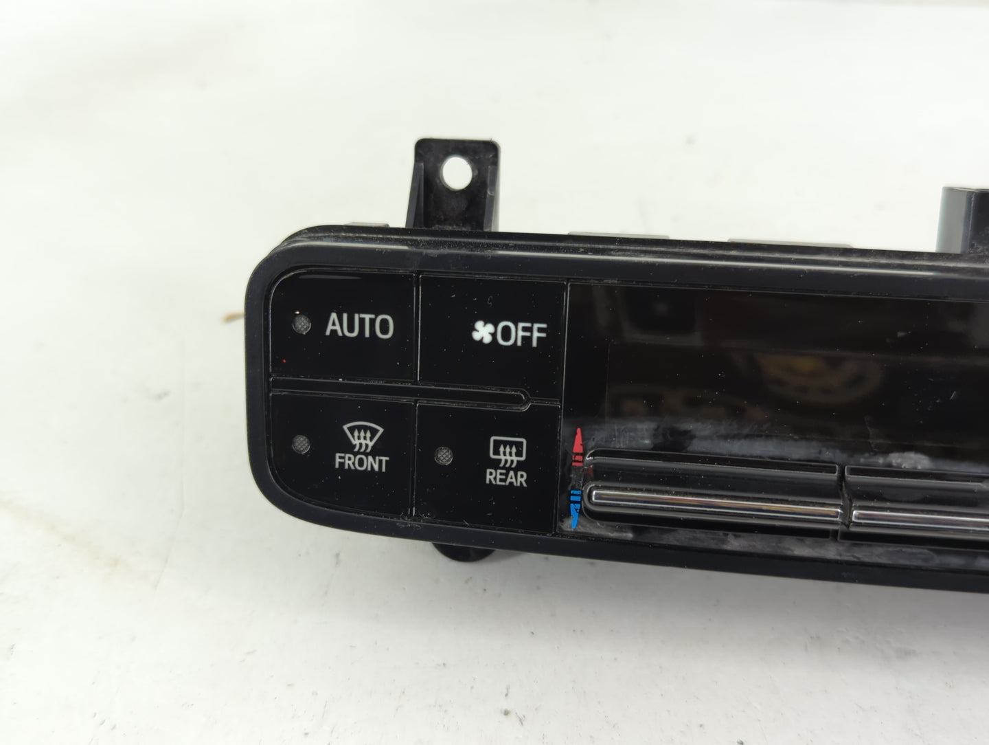 2017-2019 Toyota Corolla Climate Control Module Temperature AC/Heater Replacement Fits Fits 2017 2018 2019 OEM Used Auto Par