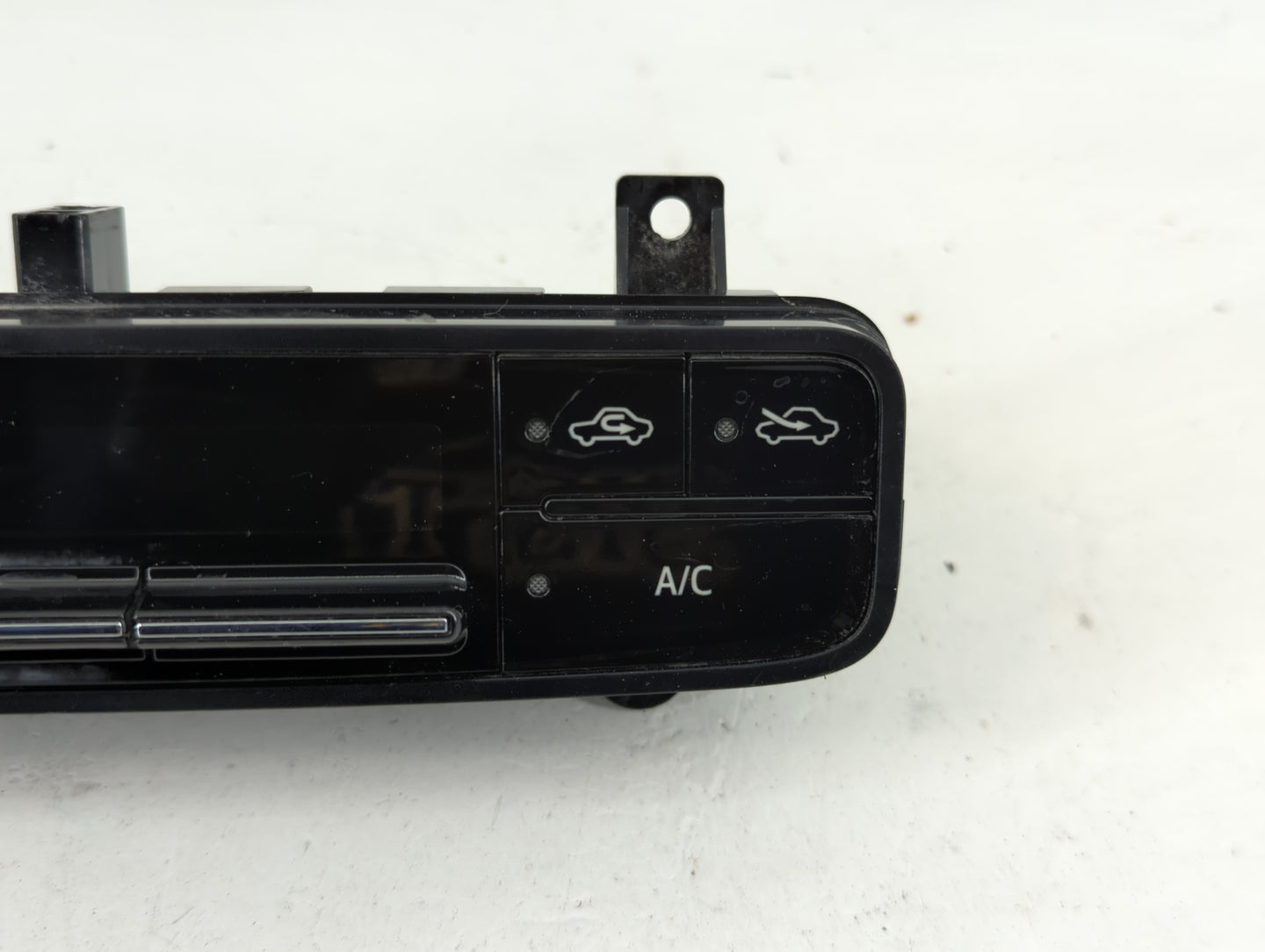 2017-2019 Toyota Corolla Climate Control Module Temperature AC/Heater Replacement Fits Fits 2017 2018 2019 OEM Used Auto Par