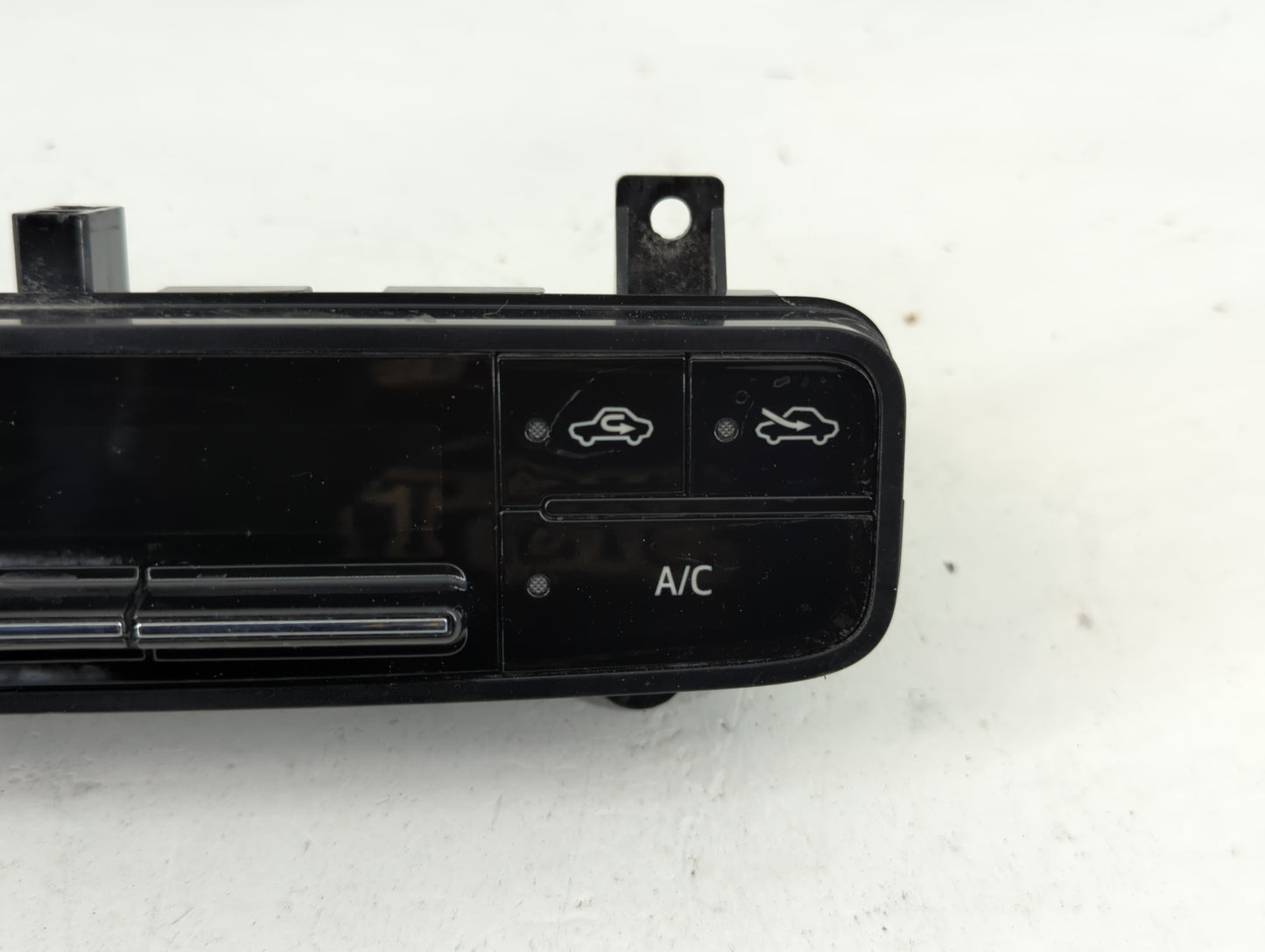 2017-2019 Toyota Corolla Climate Control Module Temperature AC/Heater Replacement Fits Fits 2017 2018 2019 OEM Used Auto Par